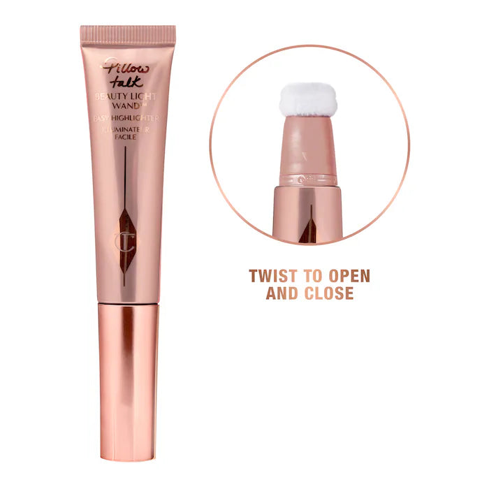 Charlotte Tilbury
Beauty Highlighter Wand