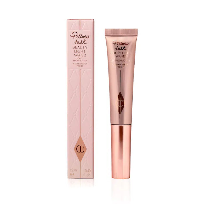 Charlotte Tilbury
Beauty Highlighter Wand