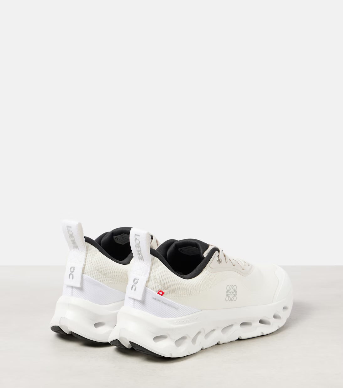 LOEWE
x On Cloudtilt 2.0 running shoes